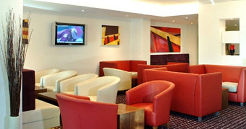 Holiday Inn Express Doncaster By Ihg Beltér fotó